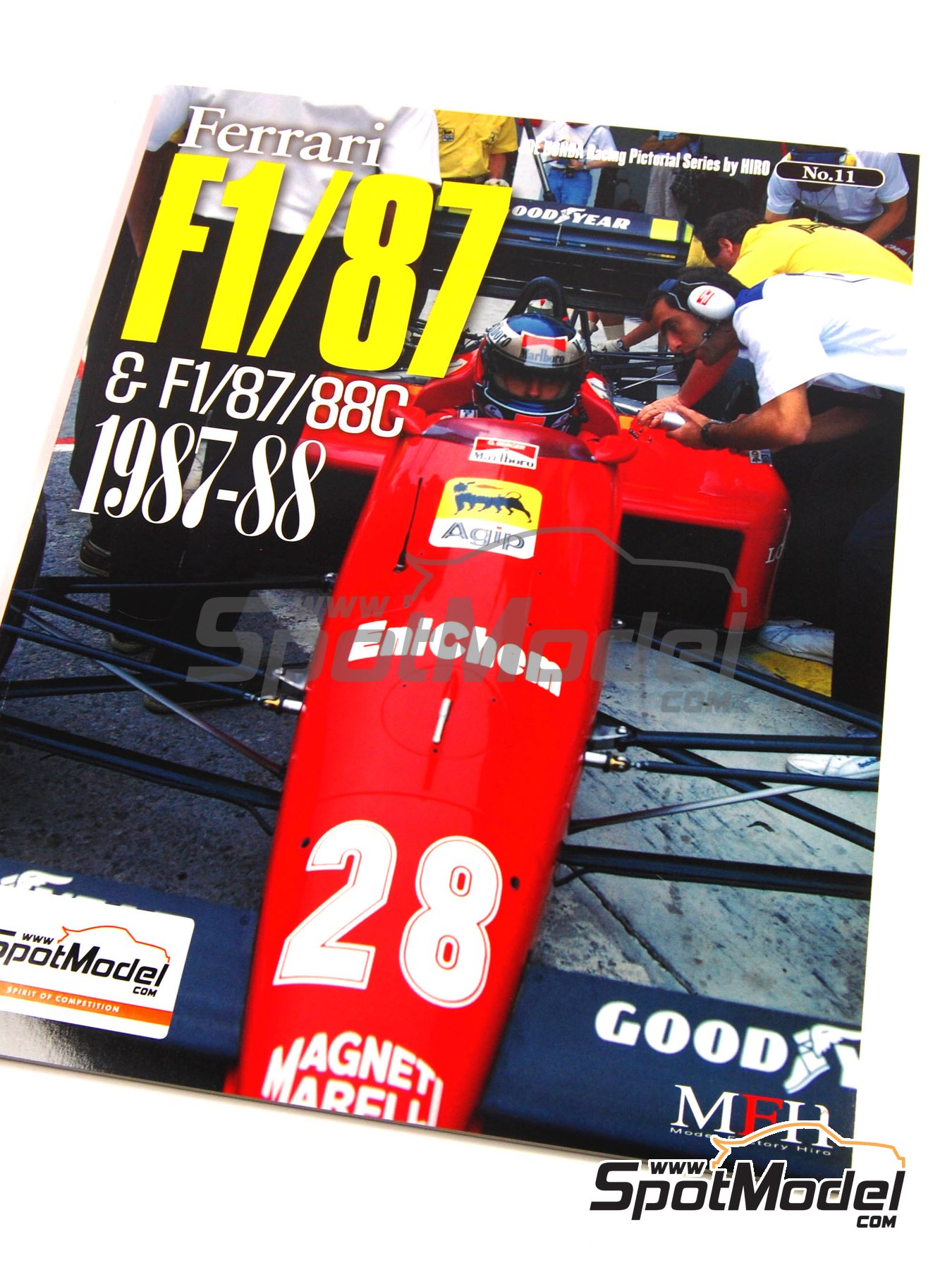 Model Factory Hiro RP11: Reference / walkaround book JOE